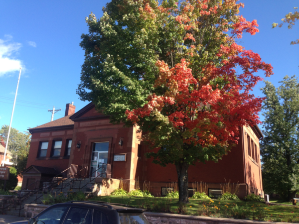 ironwood-carnegie-library